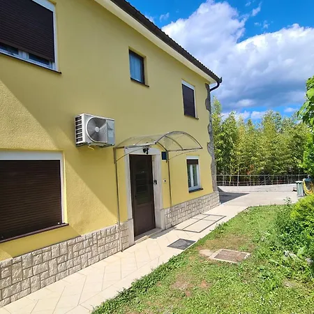 Ella - Traditional Mediterranean Stone House 别墅